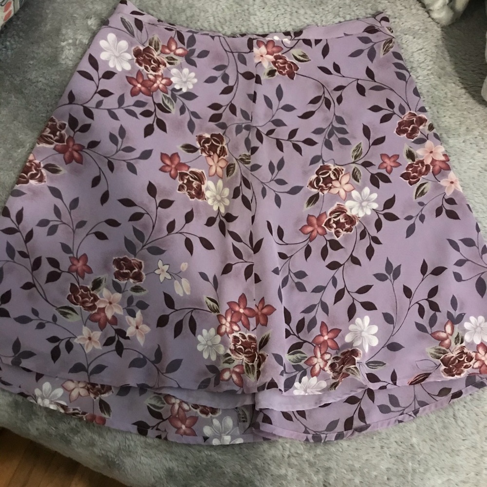 Vintage flow skirt with zipper back